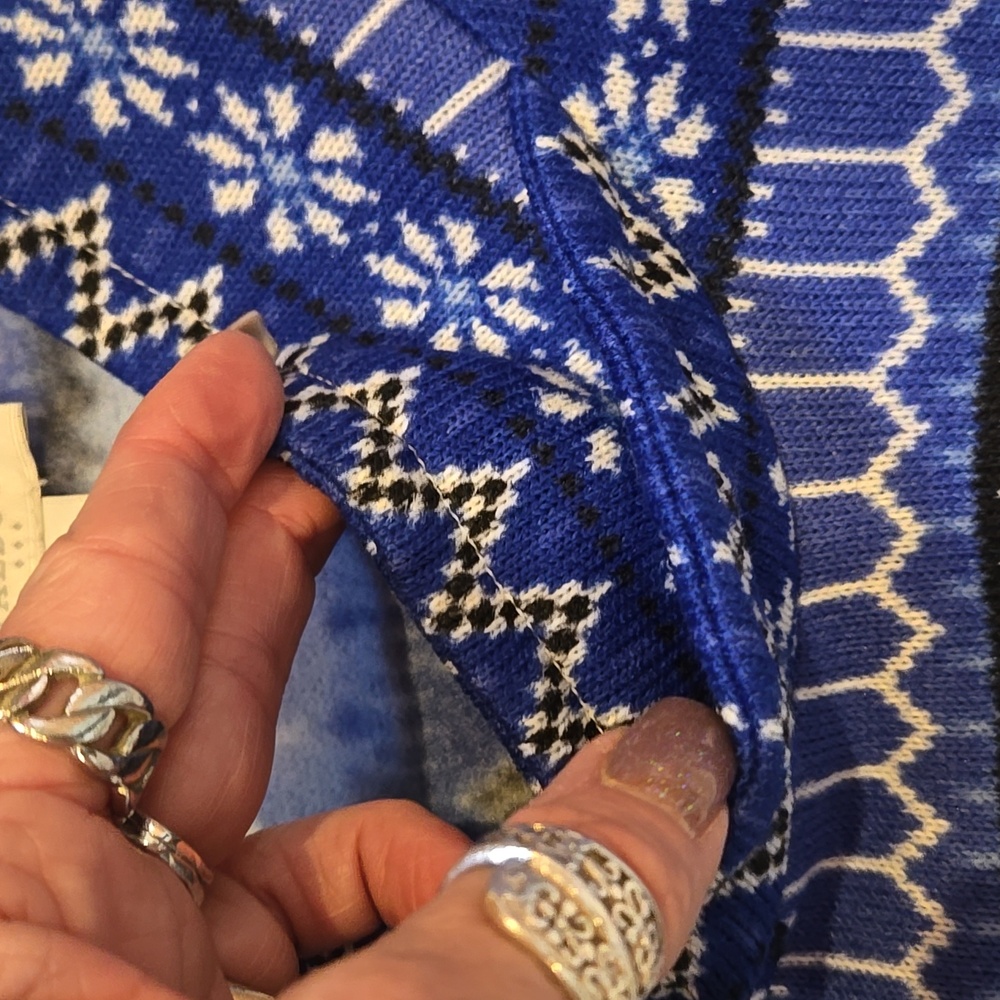 Talbot's Multi-Colored Design Print Sweatshirt Sw… - image 5